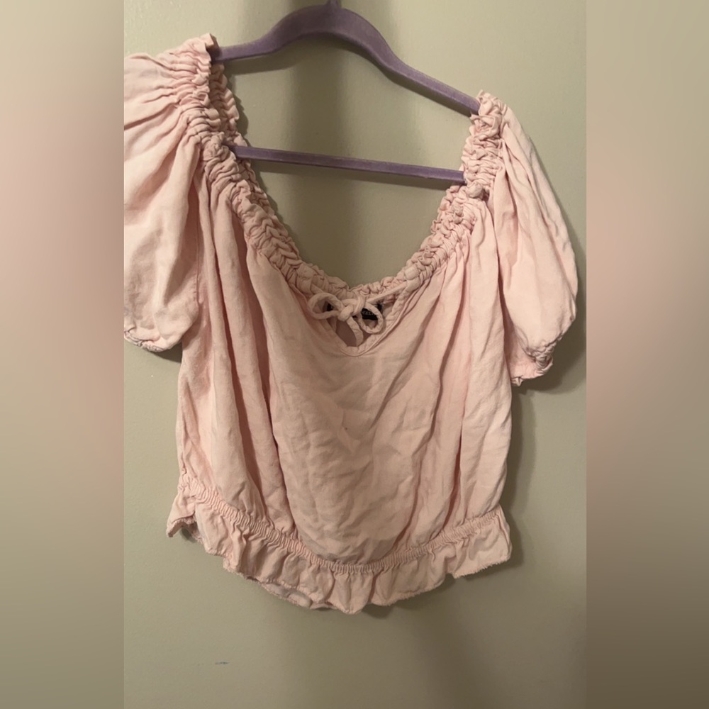 Light pink brandy Melville cropped ruffle top